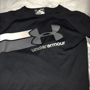 under armour tee!